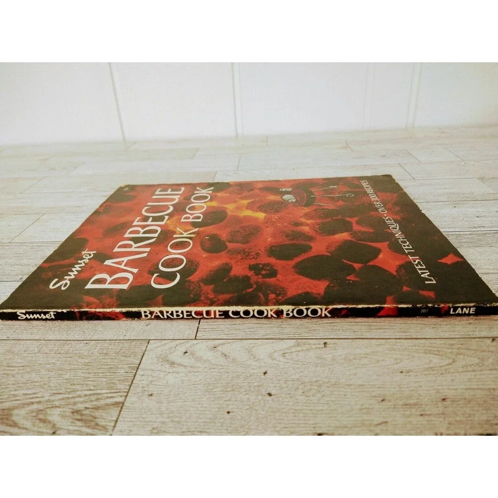 Sunset‎ Barbecue Cook Book - Vtg 1974 - Paperback BBQ Cookbook Recipes